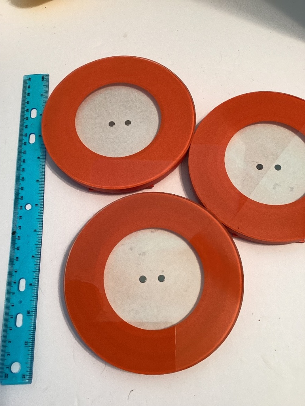 Trio of round “doughnut” frames, glass fronts…6” across